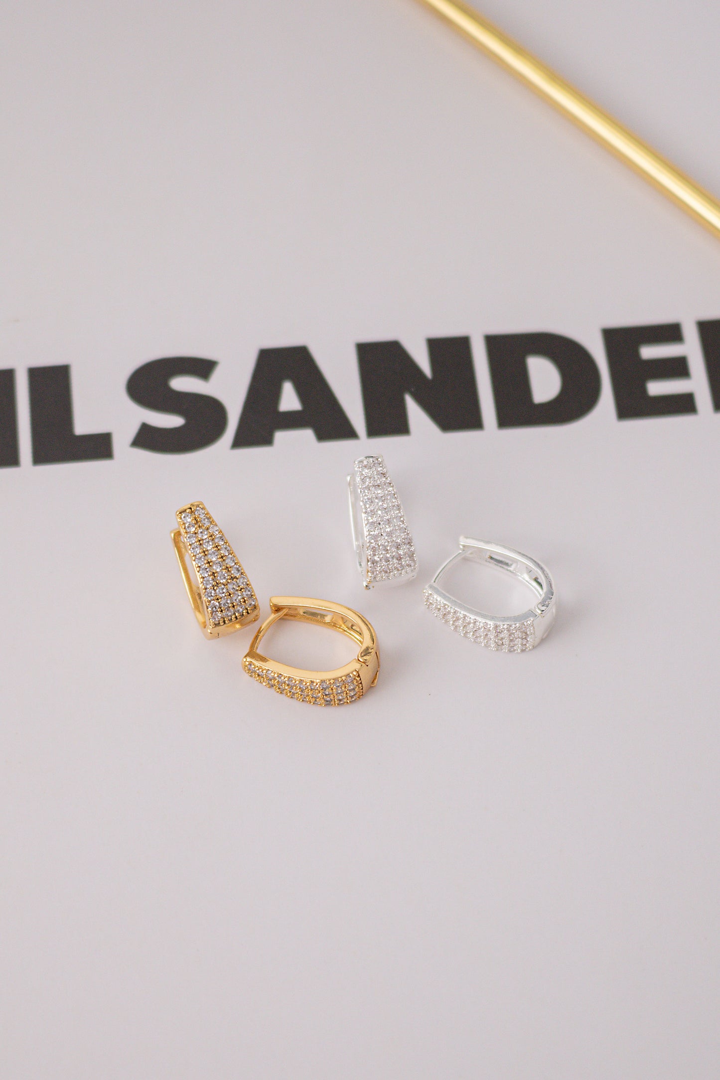 Brinco Argola Helena Dourado