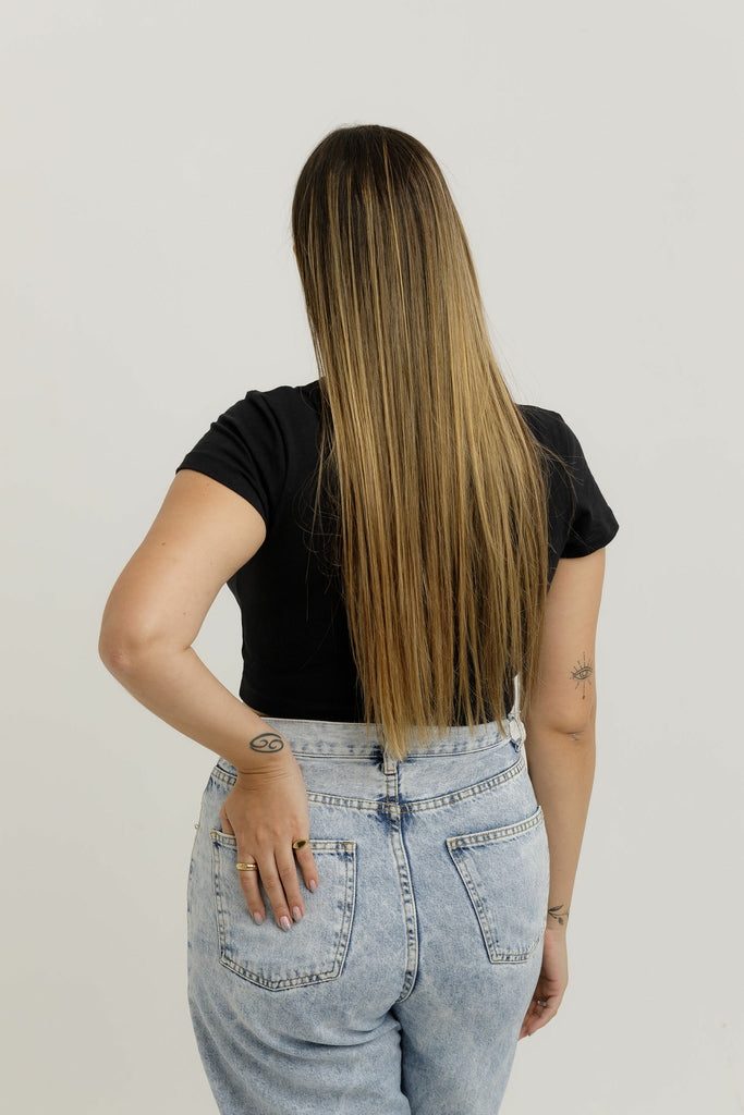 Cropped Manga Curta Preto Olive