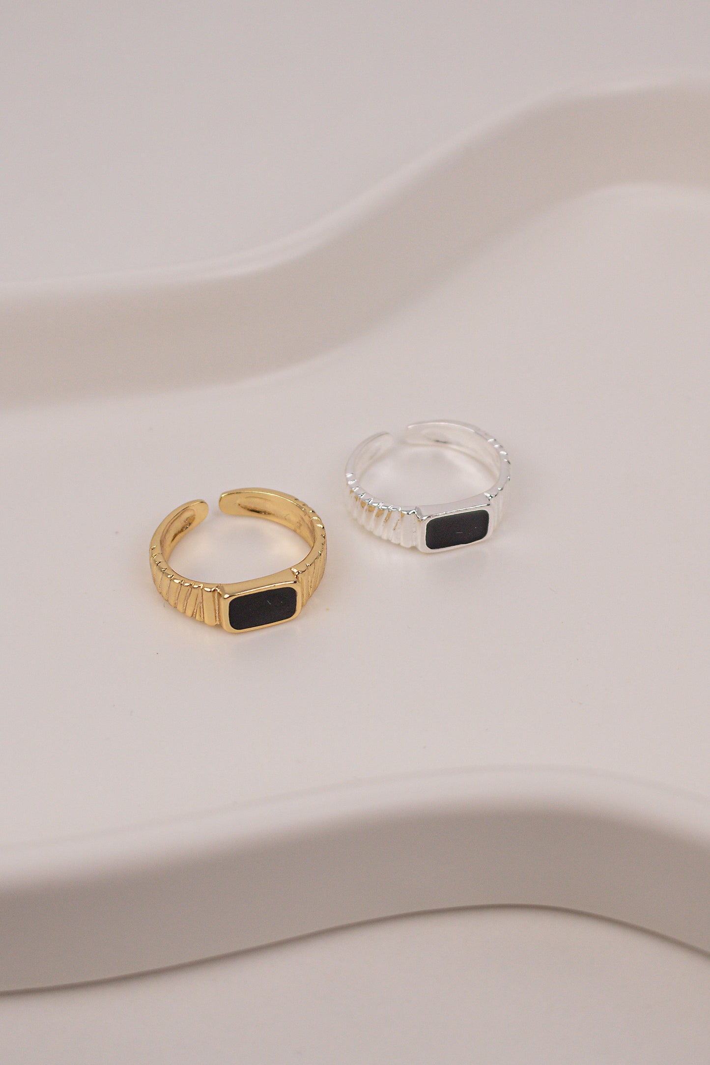 Anel Amélie Dourado