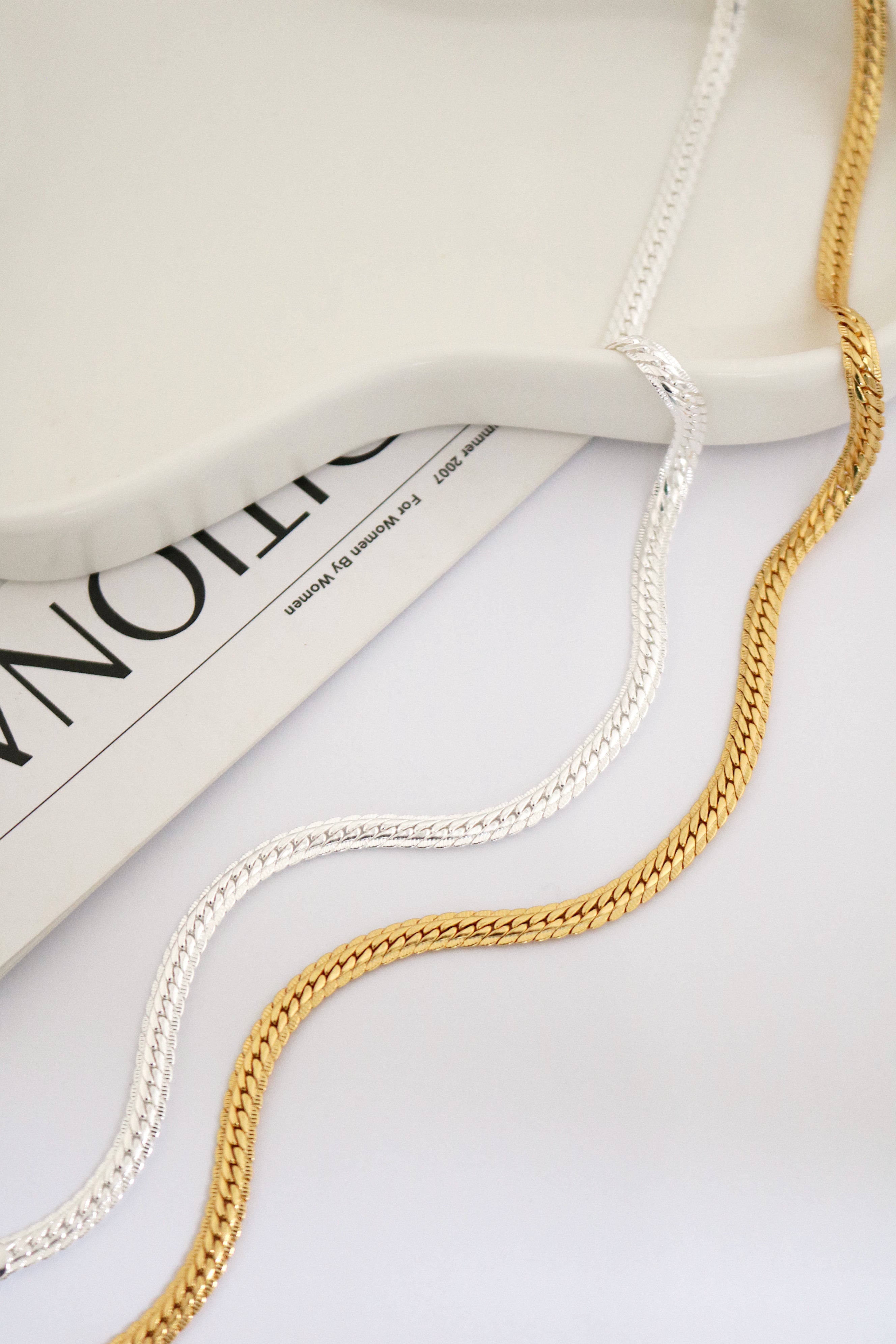 Choker Chloe Dourado